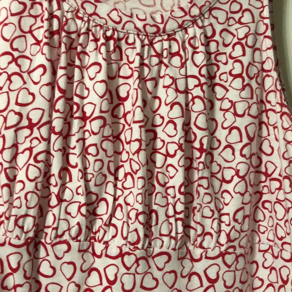 SZ S  CatoTOP WHITE W/RED HEARTS - Picture 3 of 5